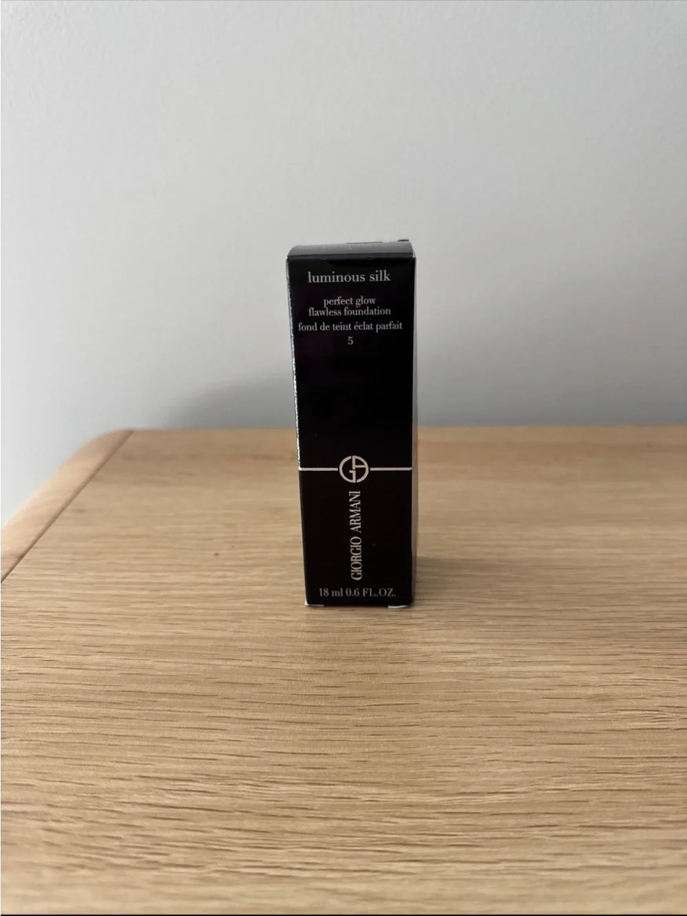 Giorgio Armani Luminous Silk Foundation Shade 5